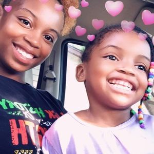 Meet your Posher, Chassidy